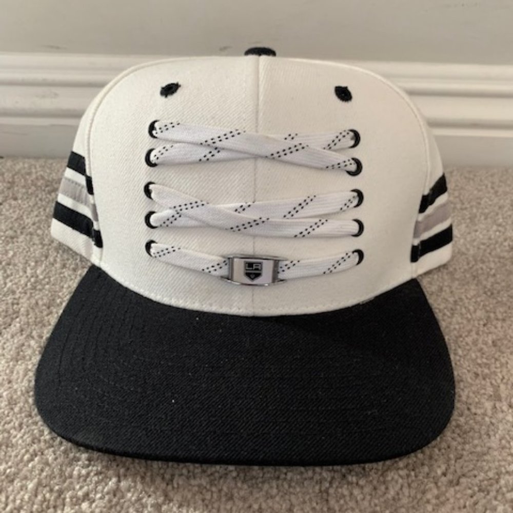 LA Kings Custom Hockey Lacer Snapback Hat, White